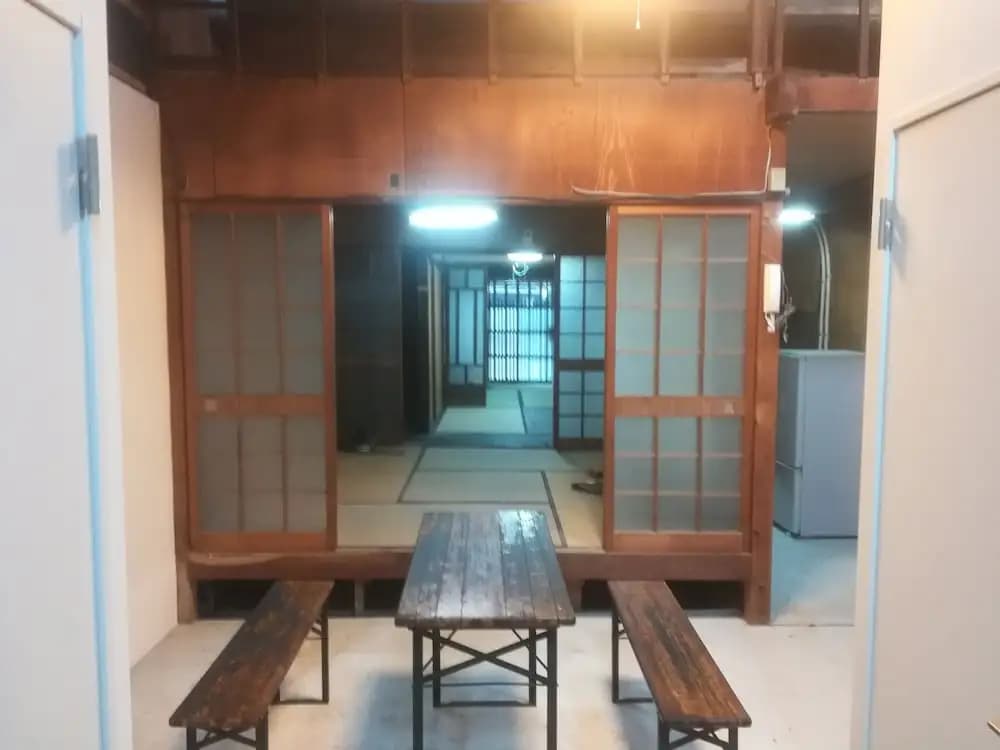 Ez guest house - Hostel - photo 9