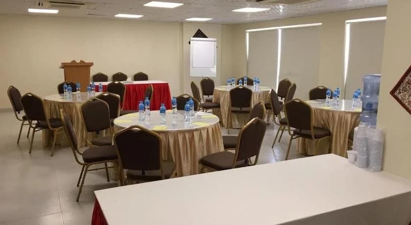 Muscat Hills Hotel - photo 16