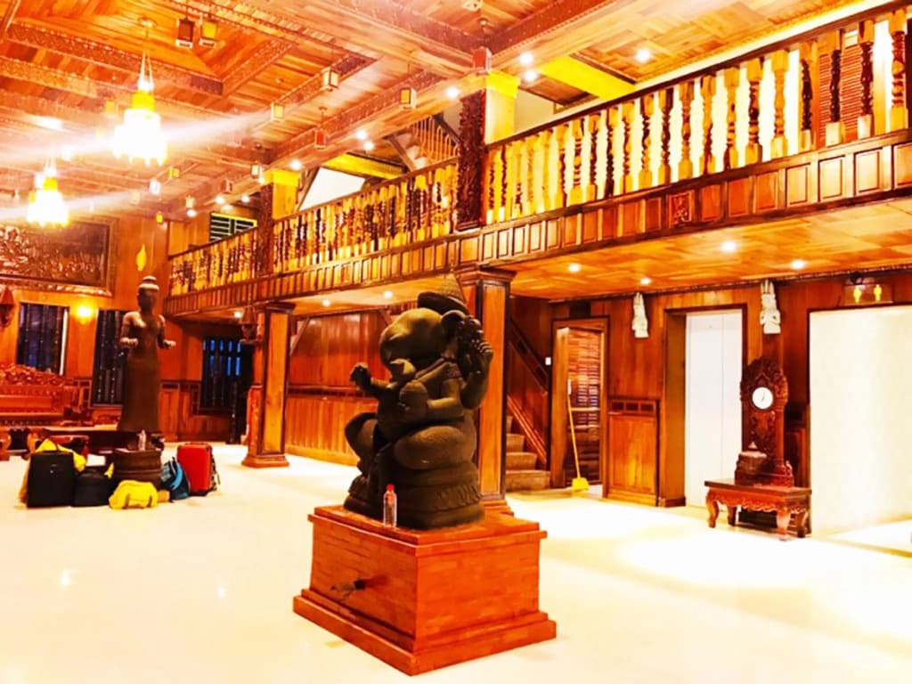 Hello Cambodia Boutique - photo 2