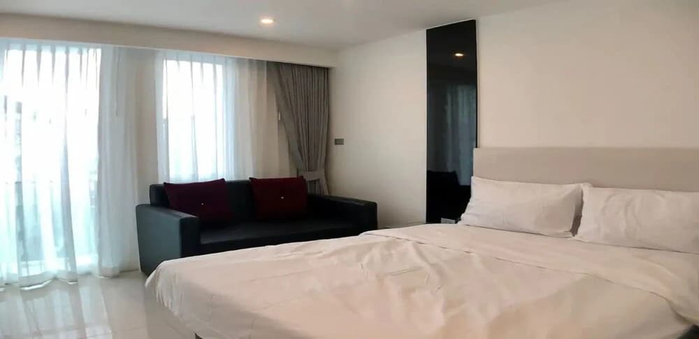 City Center Residence by Pattaya Sunny Rentals - photo 6