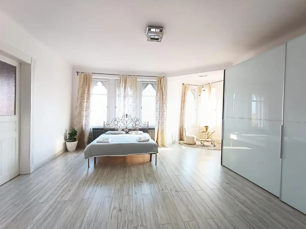 Penthouse in the castle - photo 4