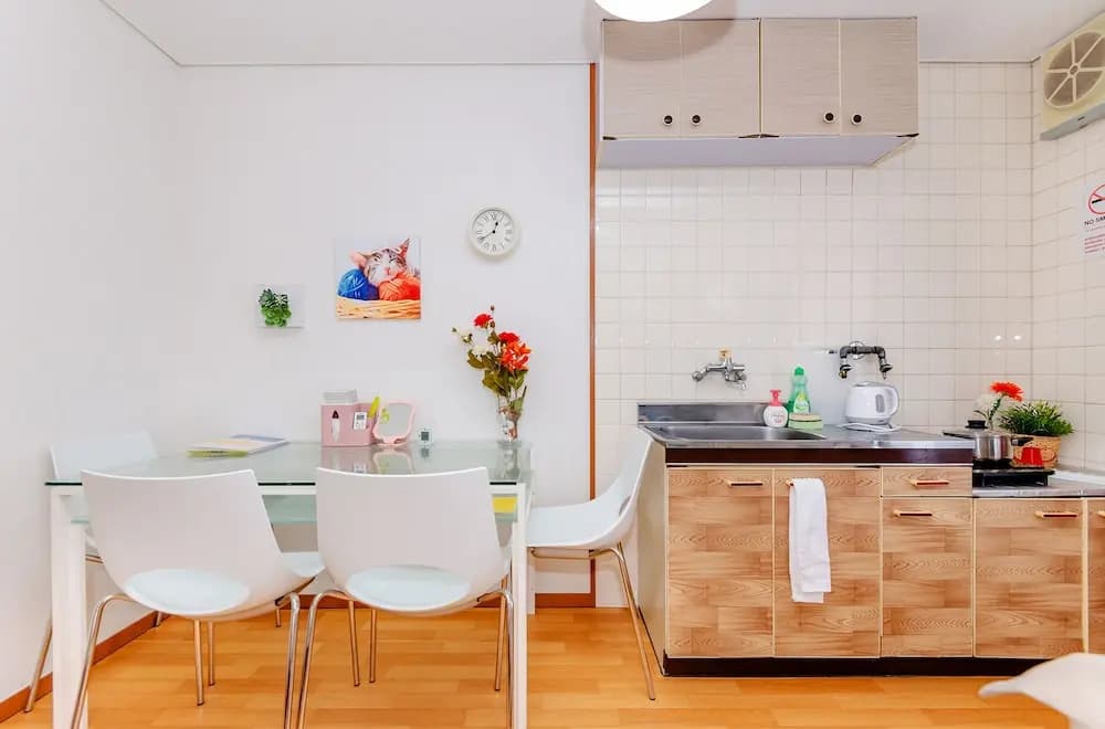 Namba Sunny and Comfortable Apartment - photo 32