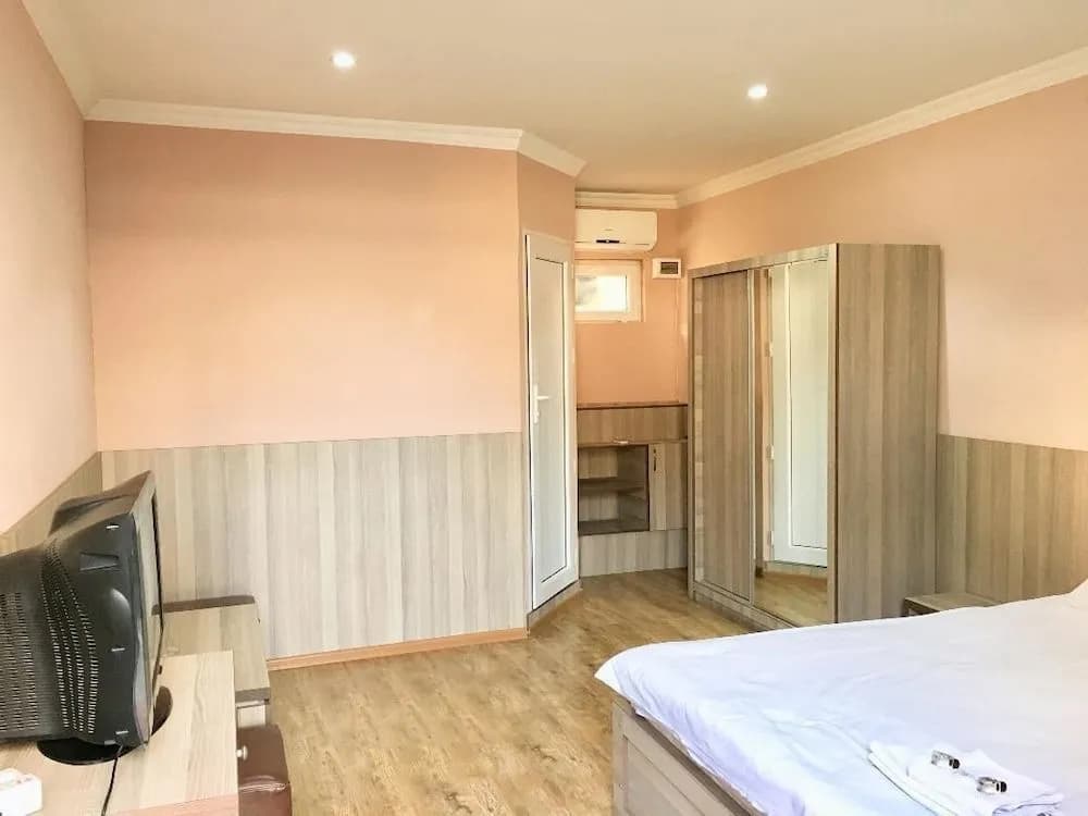 Hotel Colosseo Tbilisi - photo 4