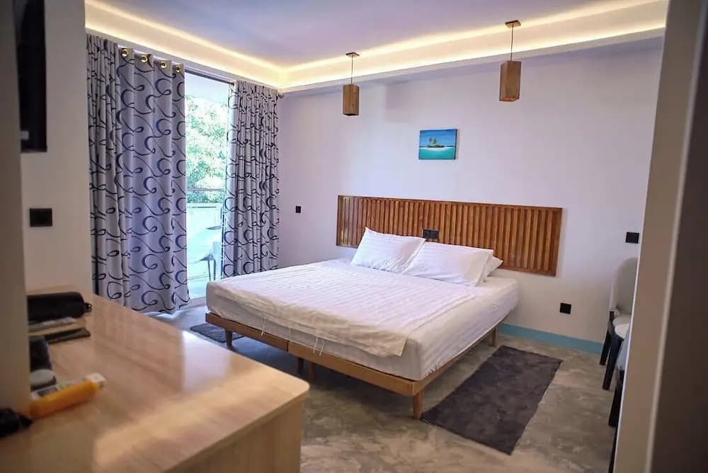 Silver County Fuvahmulah - photo 4