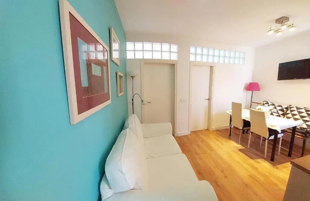 Economic Fira Suites - photo 5