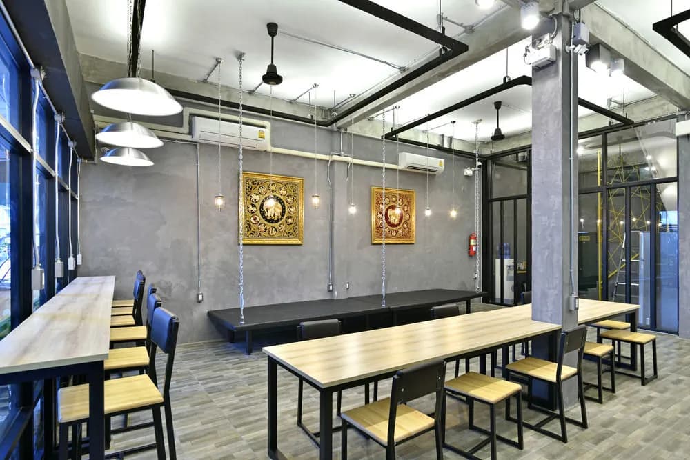 M Gray Hostel & Cafe - photo 18