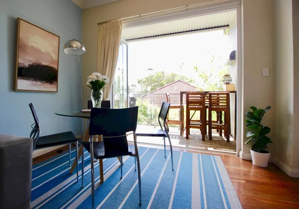 Sleek Contemporary Bondi Beachside Apartment - photo 7