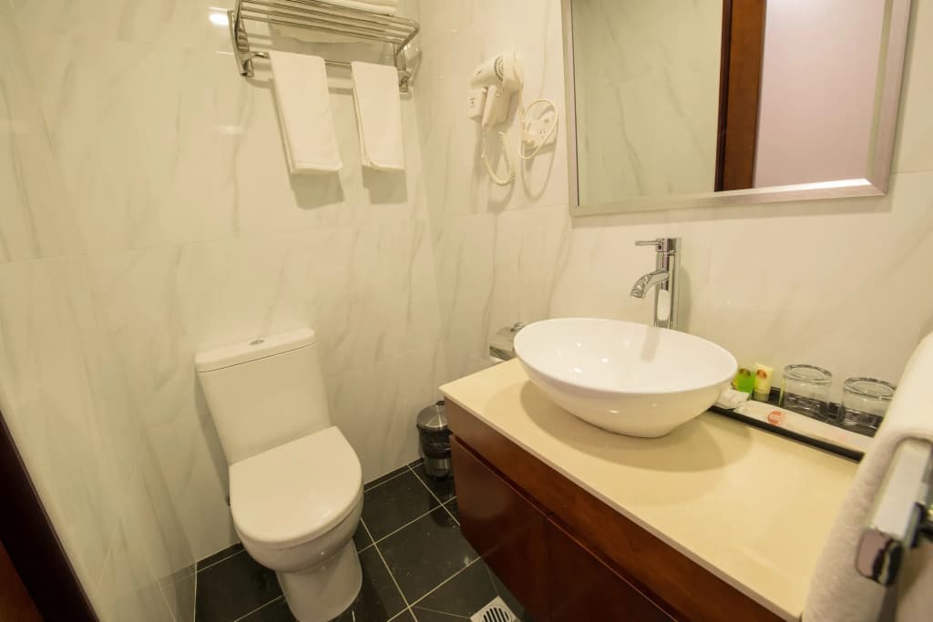 Megaboom City Hotel - photo 10