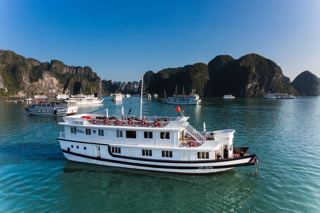Bhaya Halong Cruises - photo 16