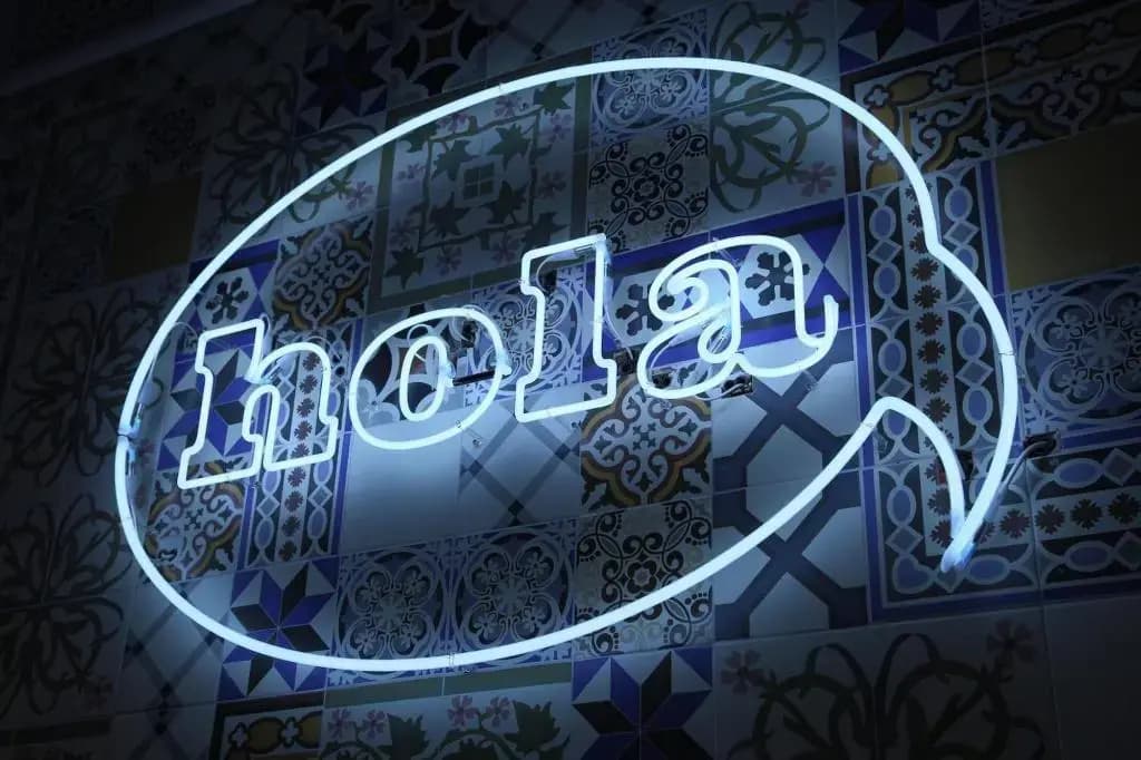 Hola Hostal Eixample - Hostel - photo 13