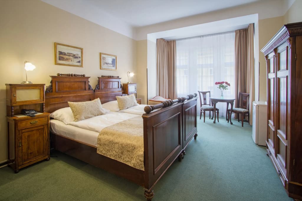 Hotel Taurus - photo 26