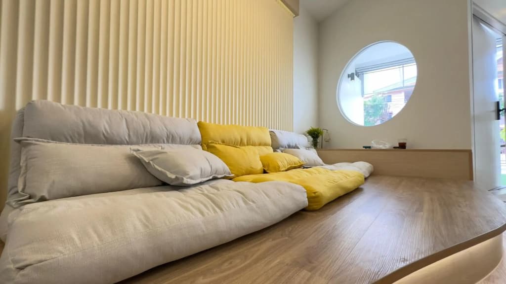 PaperPlaneCNX at Haiya, 3 Storey Flowery Loft - photo 5