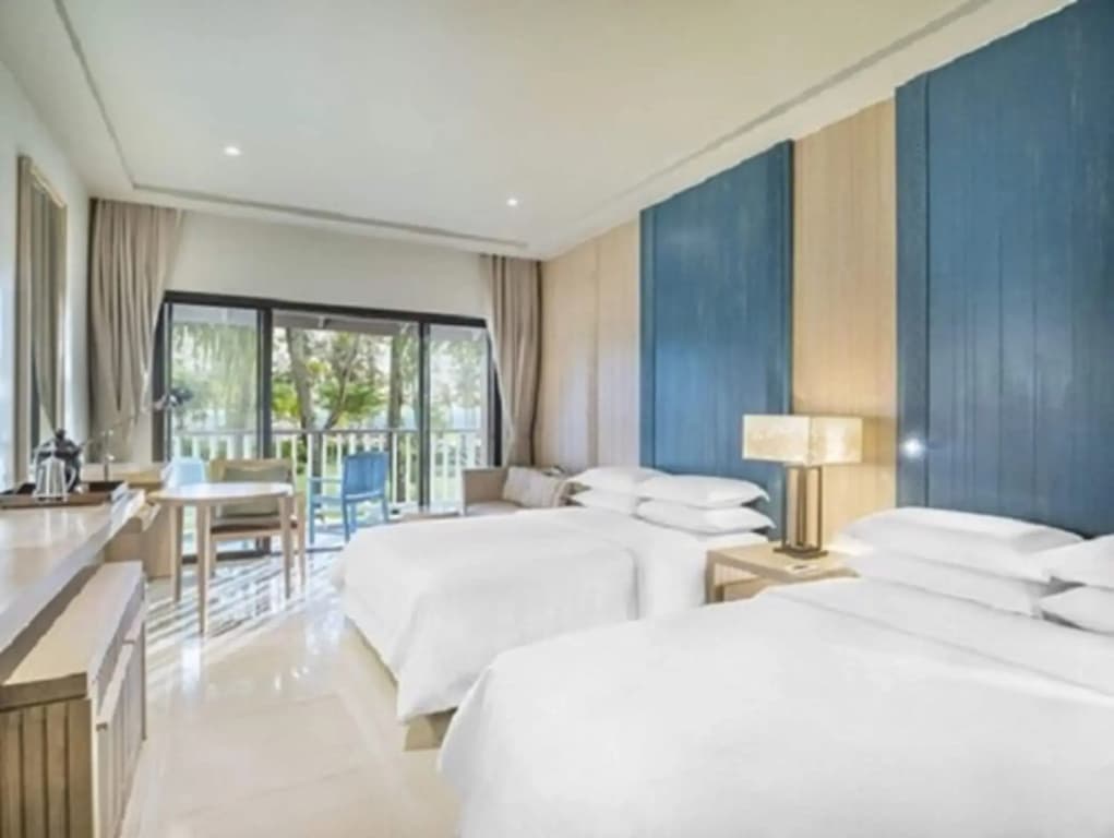 Dusit Thani Krabi Beach Resort Hotel - photo 4
