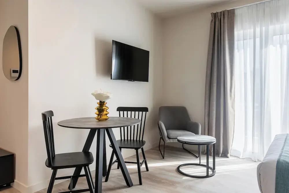 Link by Zoia Living - photo 32