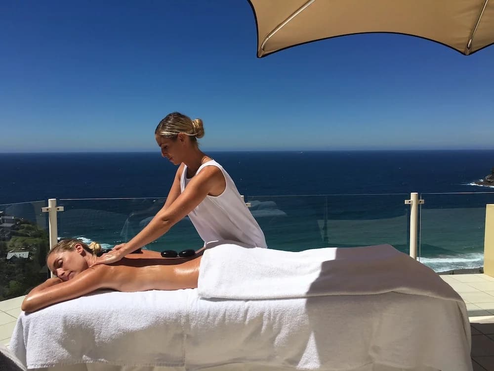 Jonahs Restaurant & Accommodation, Whale Beach - photo 19