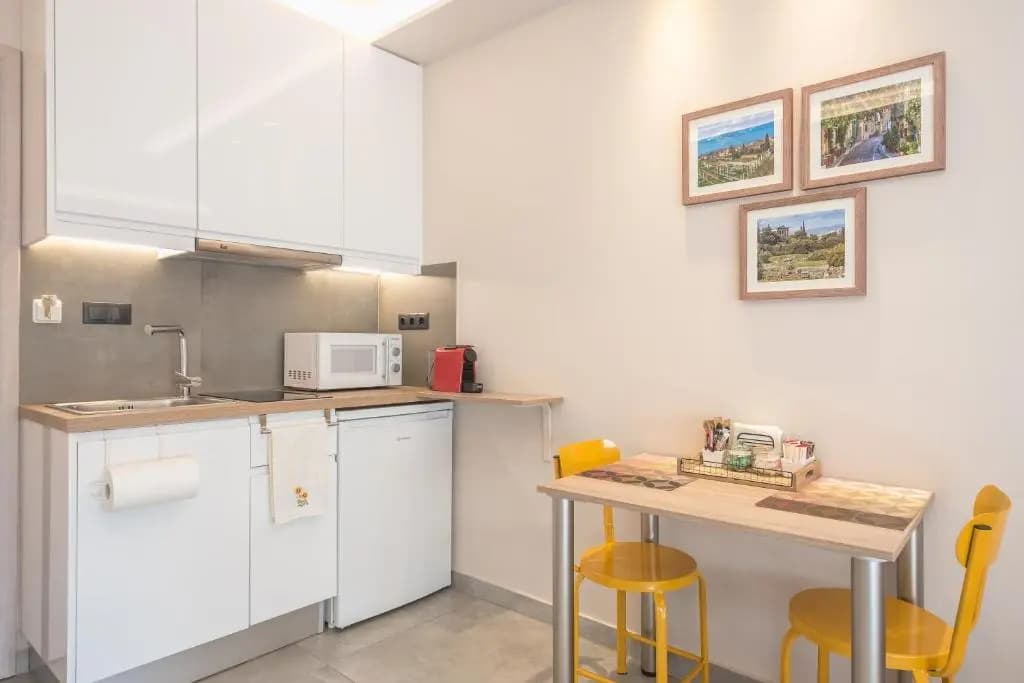 ✰Bright, renovated, spacious and cosy studio✰ - photo 13