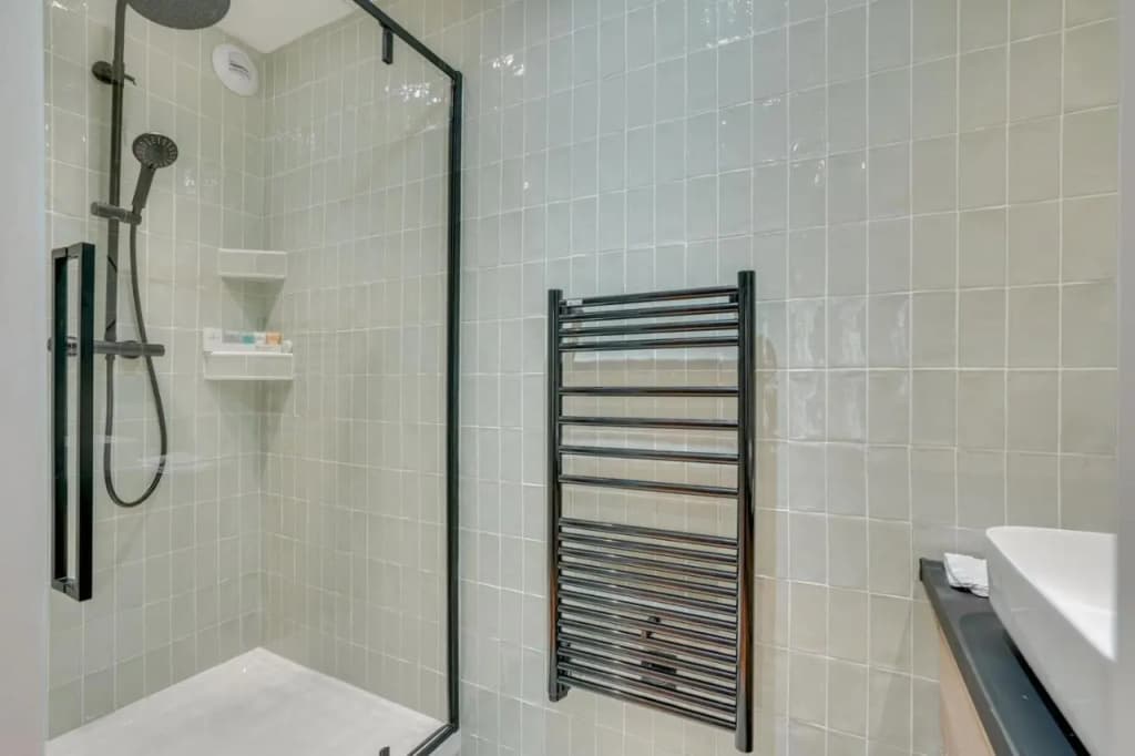 126 Suite Abraham - photo 32