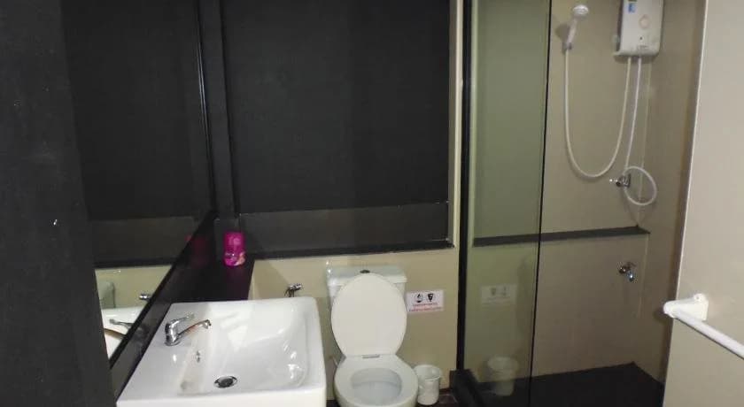 24 Guest House - photo 8
