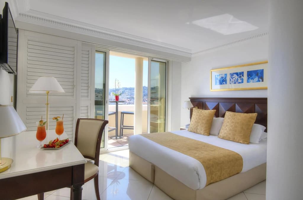 West End Nice Hotel  - photo 49