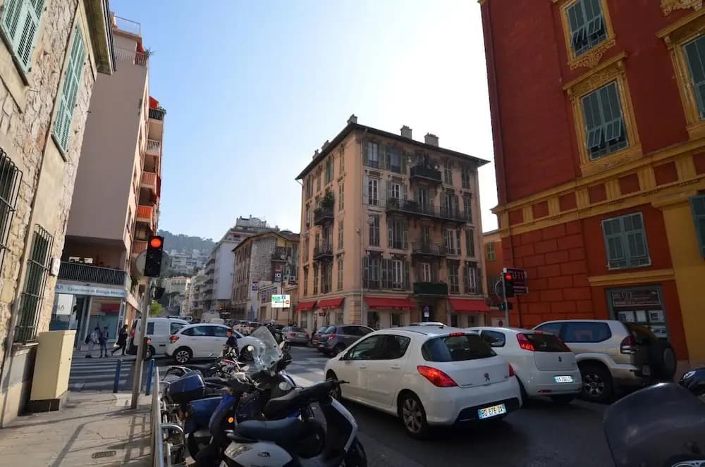Studio 2 persons in Port of Nice district - photo 11