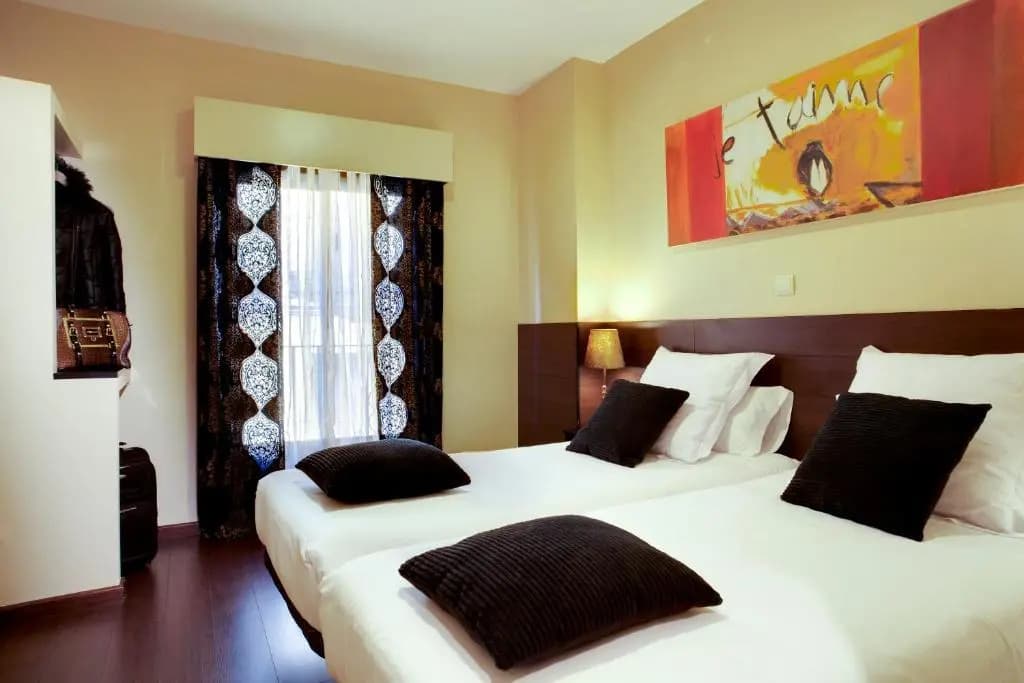 THC Tirso Molina Hostel - photo 5