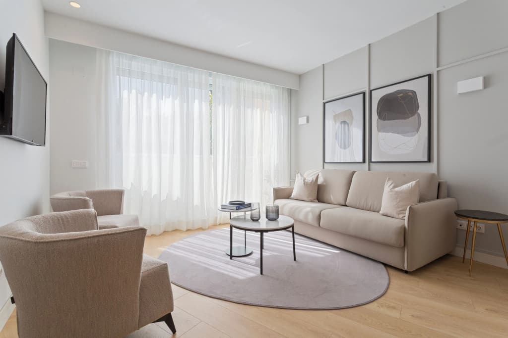Uma Suites O'Donnell - photo 28