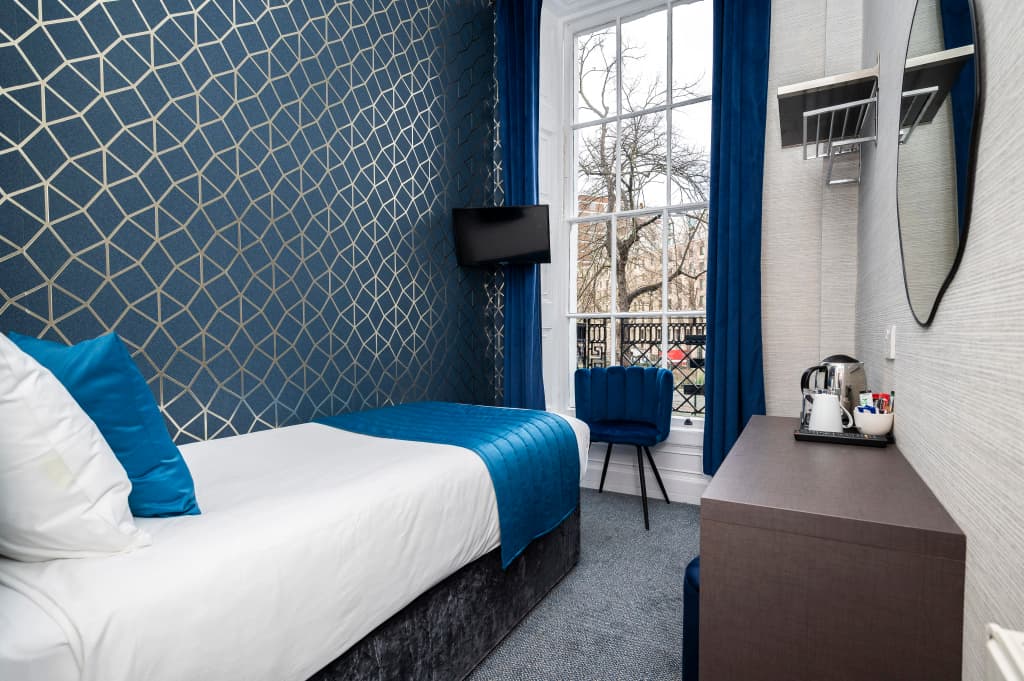 Mentone Hotel - photo 16