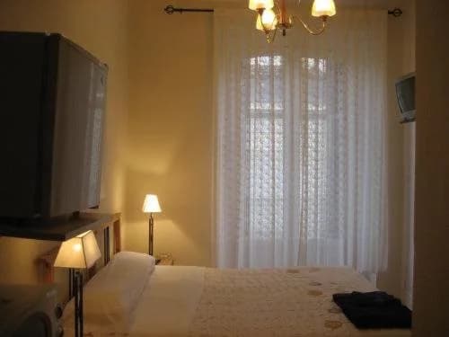Conchita II Hostal - photo 6