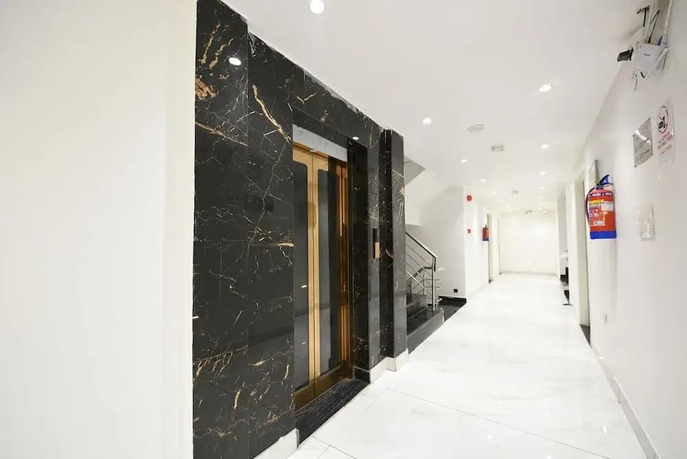 Fabhotel Luxury Inn Adarsh Nagar - photo 12