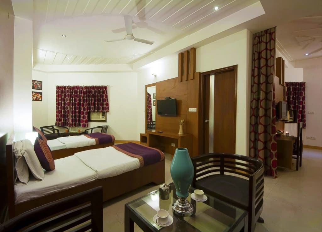 Hotel Delhi 37 - photo 5