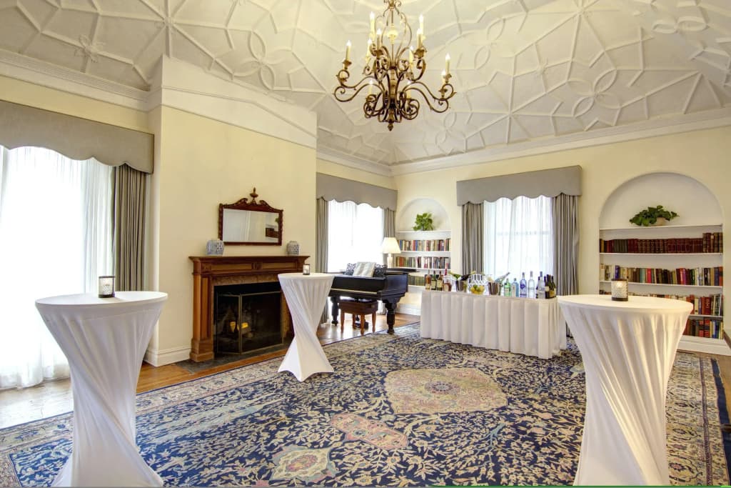 The Roger Smith Hotel - photo 3