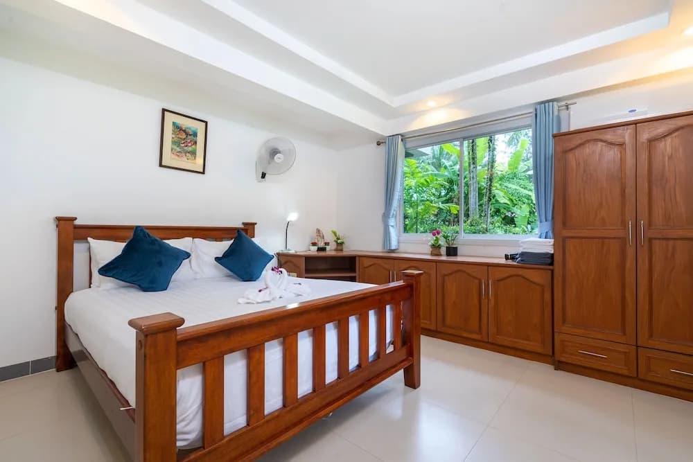 Kamala Beach Front Villas - photo 4