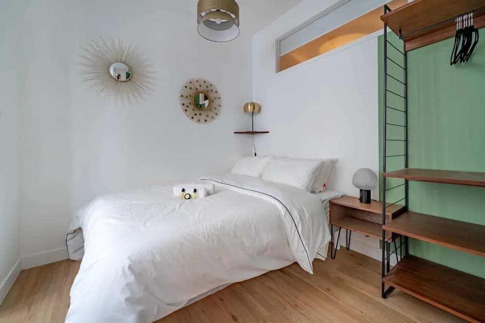 Beautiful 2-bedroom Apartment in South Pigalle - photo 3