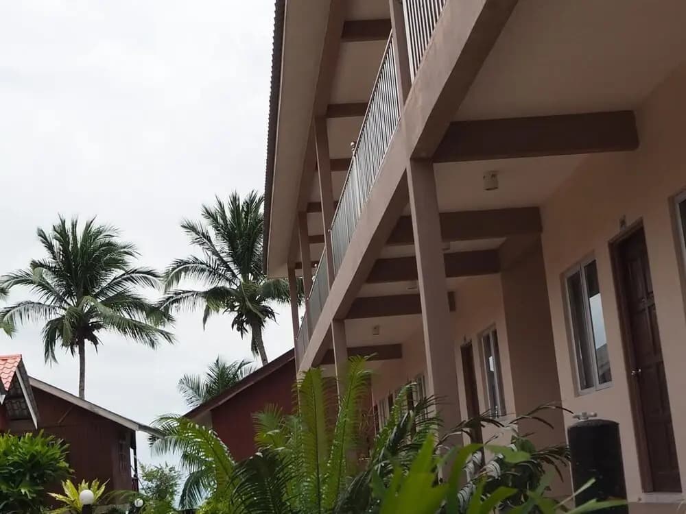 Samudra Beach Chalet - photo 21