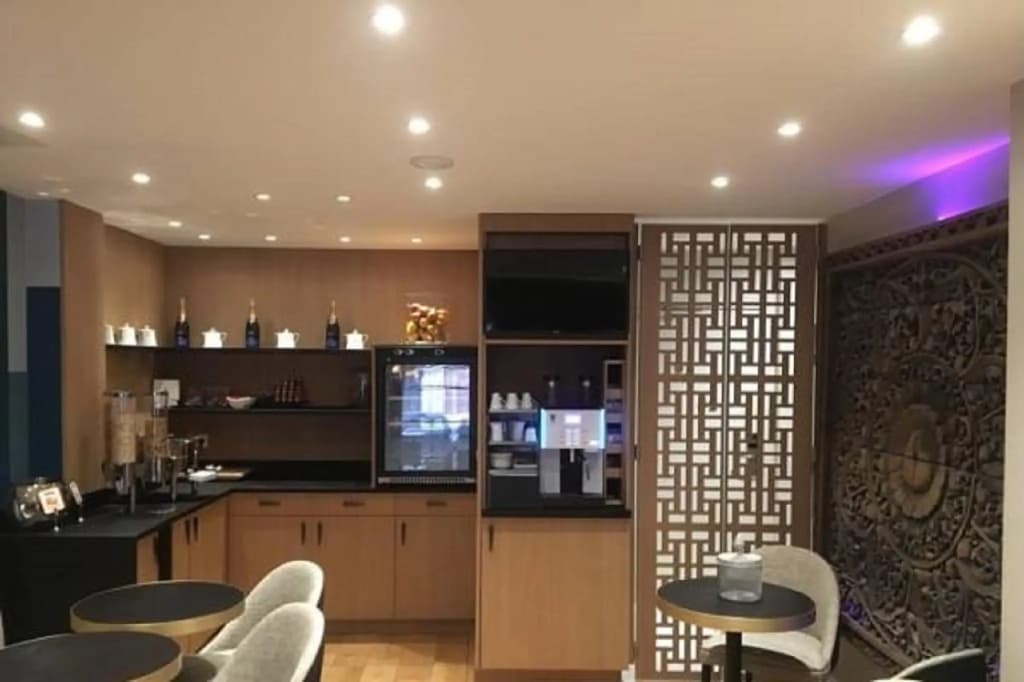 Hotel Frochot Montmartre - photo 18