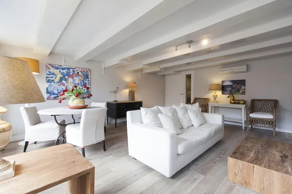 Lex Apartments - photo 10
