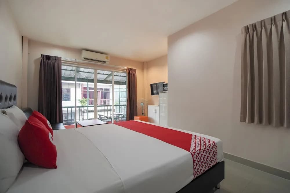 OYO 1028 The Panowla Residence - photo 6