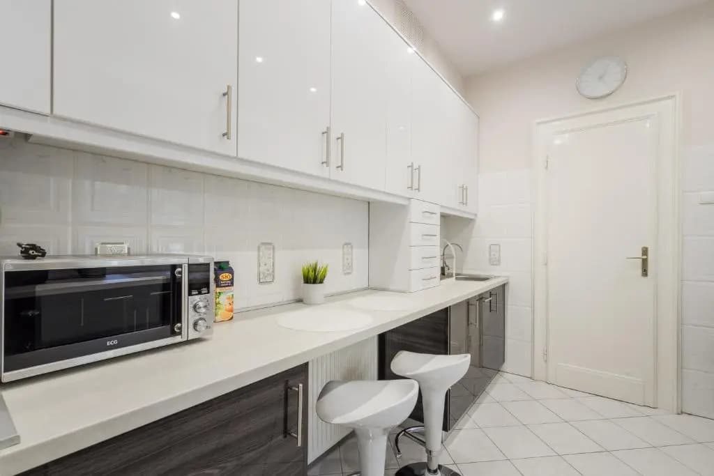 BpR Ethereal Panoramic Suite with A/C & balcony - photo 2