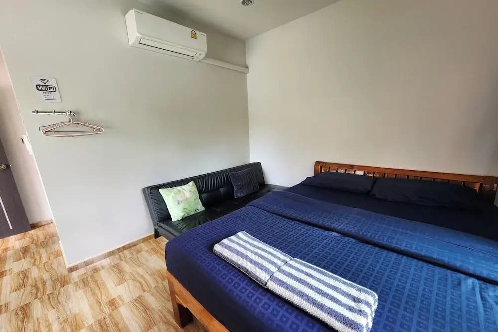 99 House - photo 6
