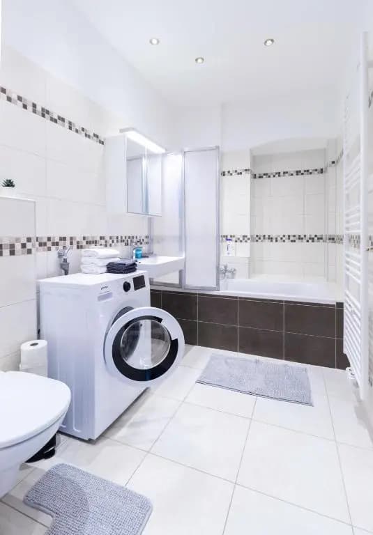 Brand New Märzstraße Apartment - photo 1