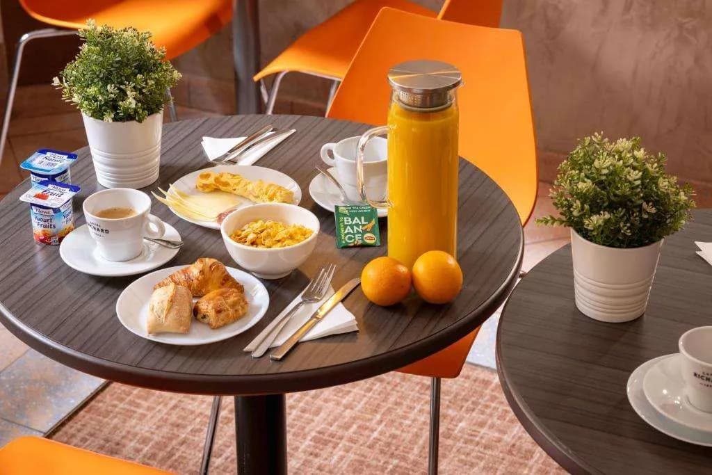 Hotel Saint Pierre - photo 10
