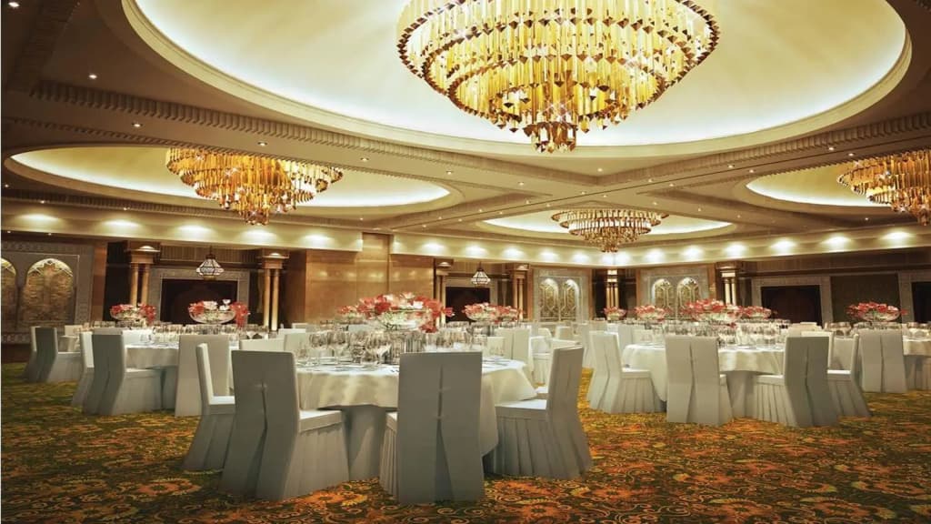 Sheraton Sharjah Beach Resort & Spa - photo 20