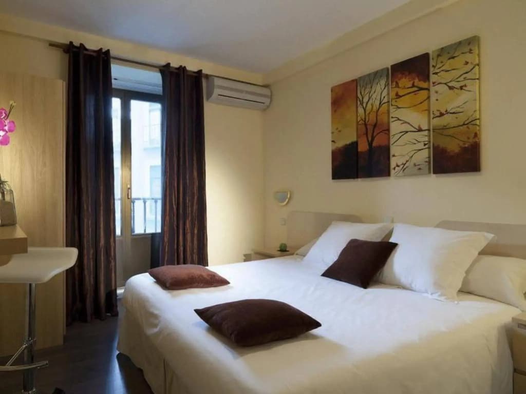 THC Hostal Bergantin - photo 1