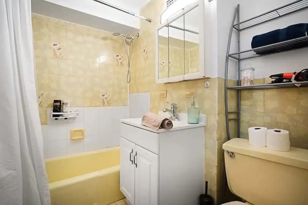 Charming Quiet Studio Right Off Central Park West - photo 7