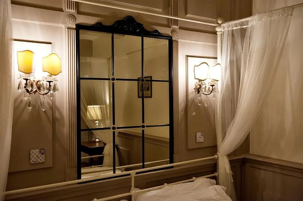Oltrarno Florence Apartment - photo 1