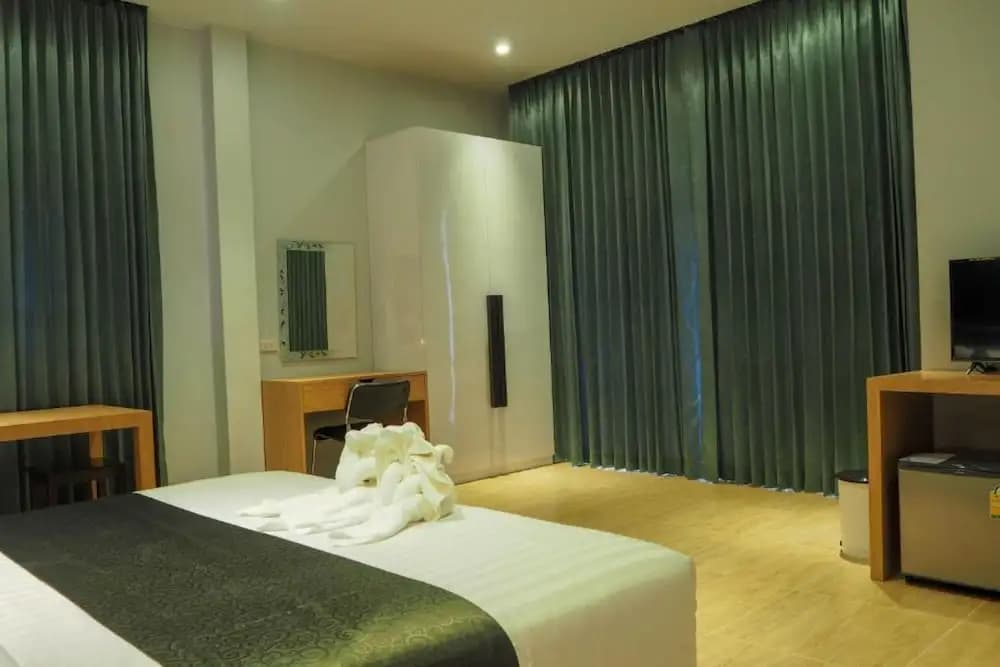 The residence - photo 6