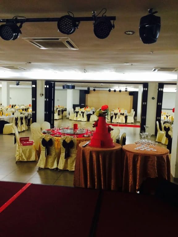 Grand Court Hotel - photo 26