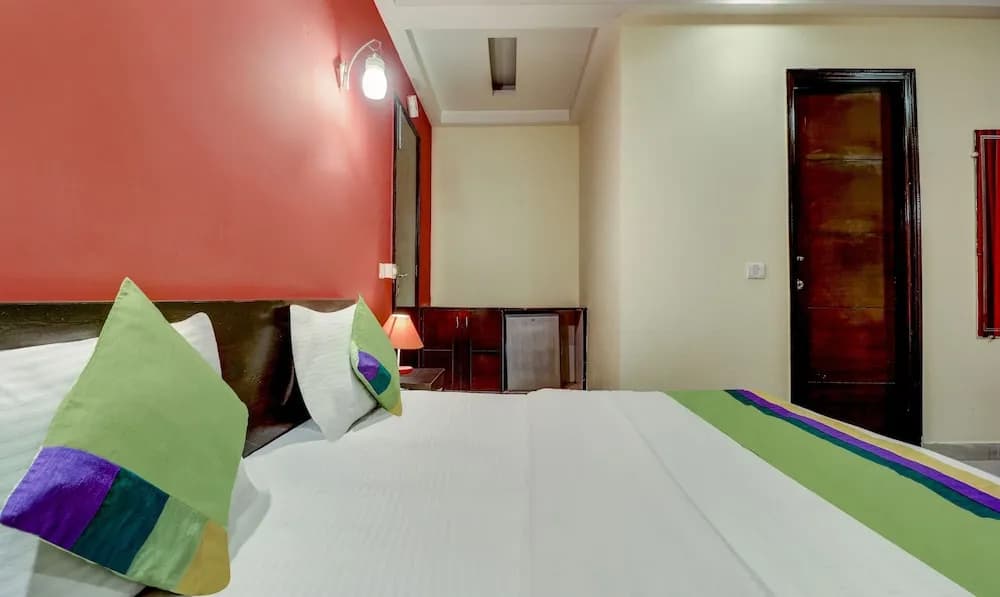 Hotel Sai International - photo 27