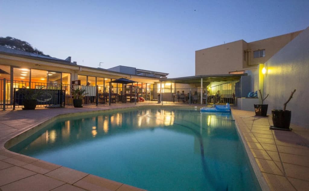 Sydney Beachouse Yha - photo 5