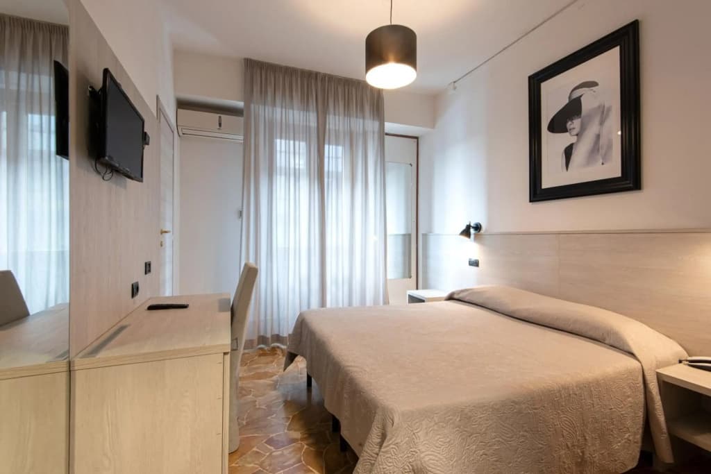 Hotel Careggi - photo 13